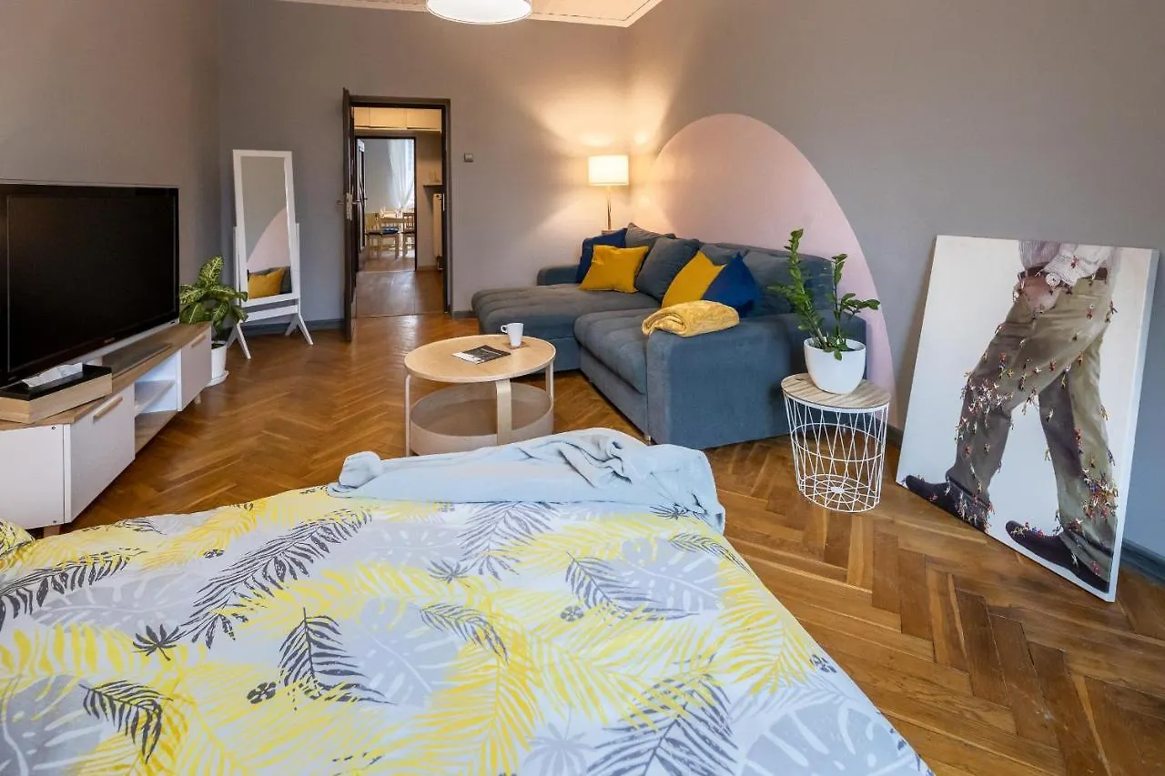 Justi Old Town Apartment Studencka Kraków 0*,